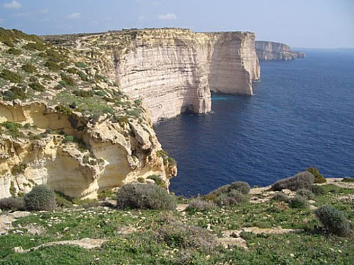 cliffs-on-gozo